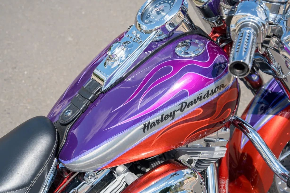 2006 Harley-Davidson CVO Screamin’ Eagle Fat Boy, view