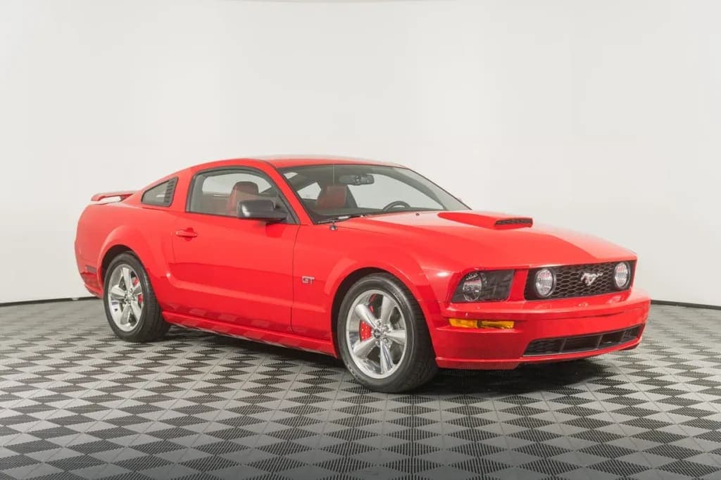 2007 Ford Mustang GT Coupe 5-Speed, view