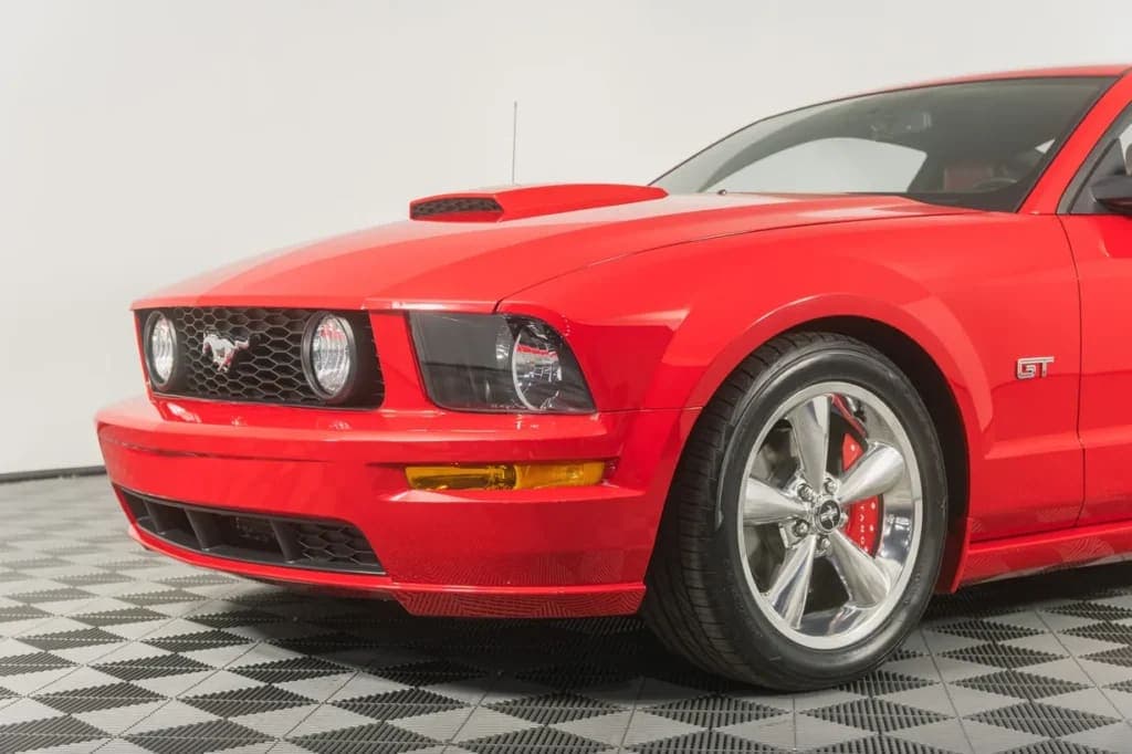 2007 Ford Mustang GT Coupe 5-Speed, view