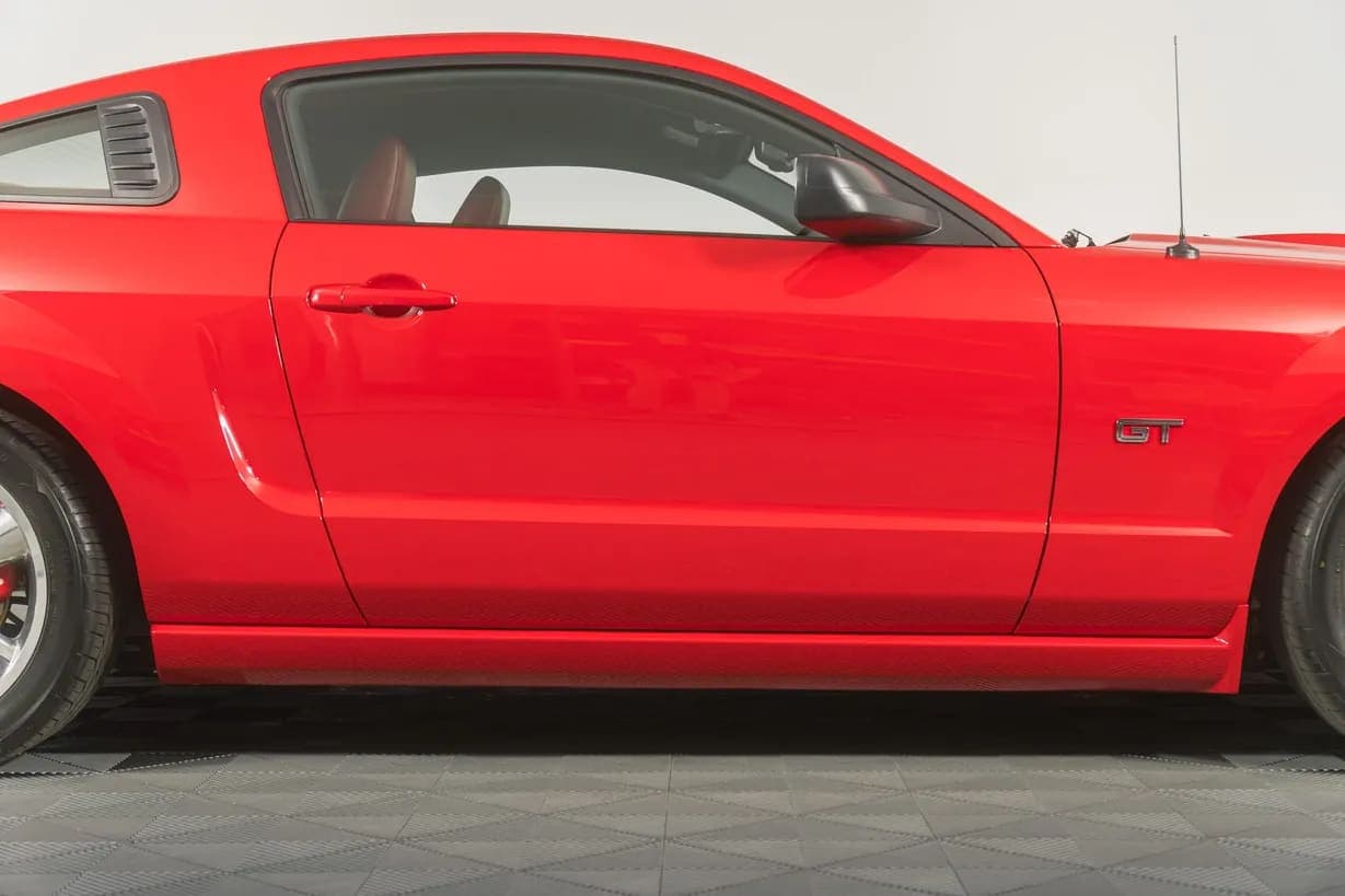 2007 Ford Mustang GT Coupe 5-Speed, view