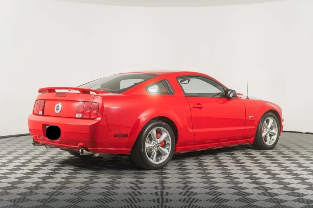 2007 Ford Mustang GT Coupe 5-Speed, view