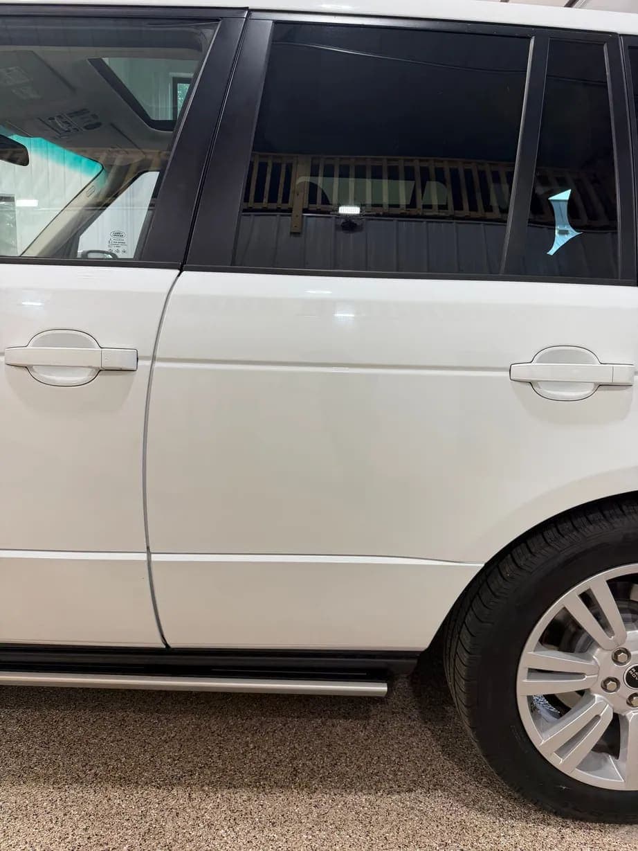 2012 Land Rover Range Rover HSE Luxury, view