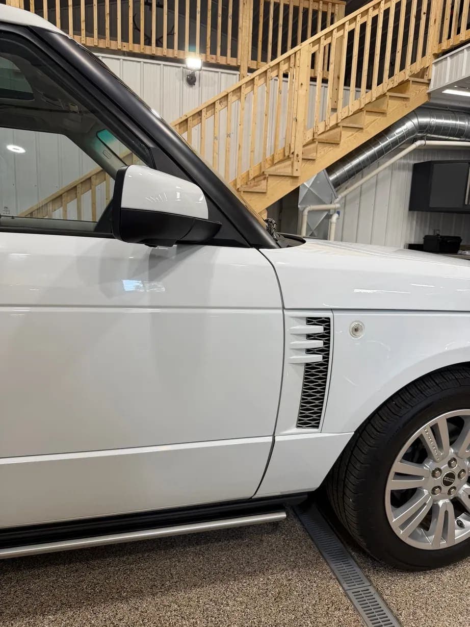 2012 Land Rover Range Rover HSE Luxury, view