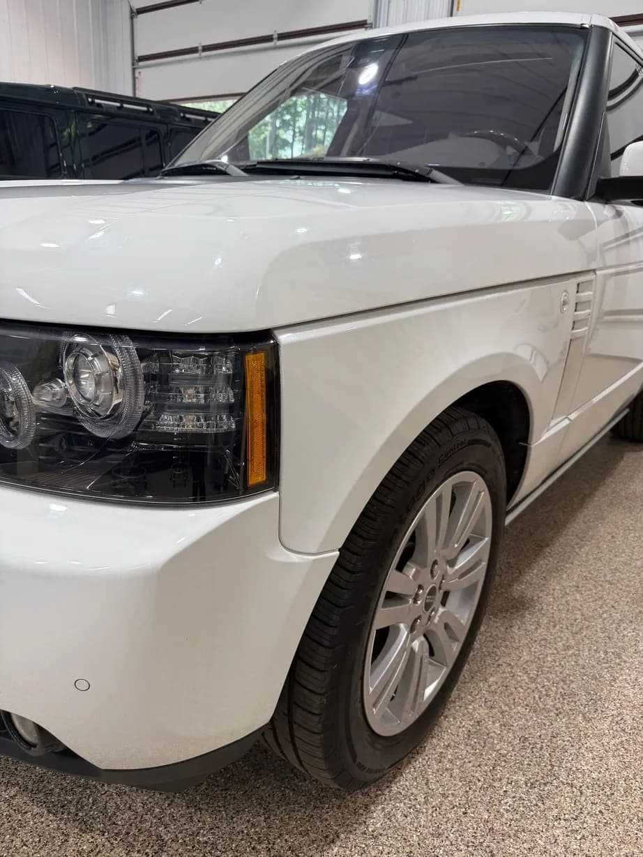 2012 Land Rover Range Rover HSE Luxury, view