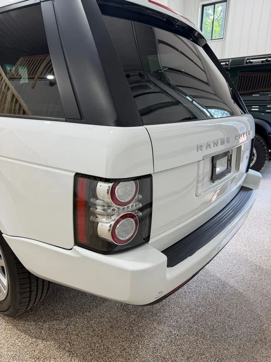 2012 Land Rover Range Rover HSE Luxury, view
