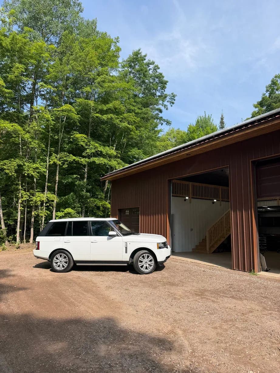 2012 Land Rover Range Rover HSE Luxury, view