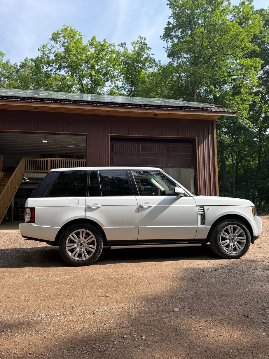 2012 Land Rover Range Rover HSE Luxury, view