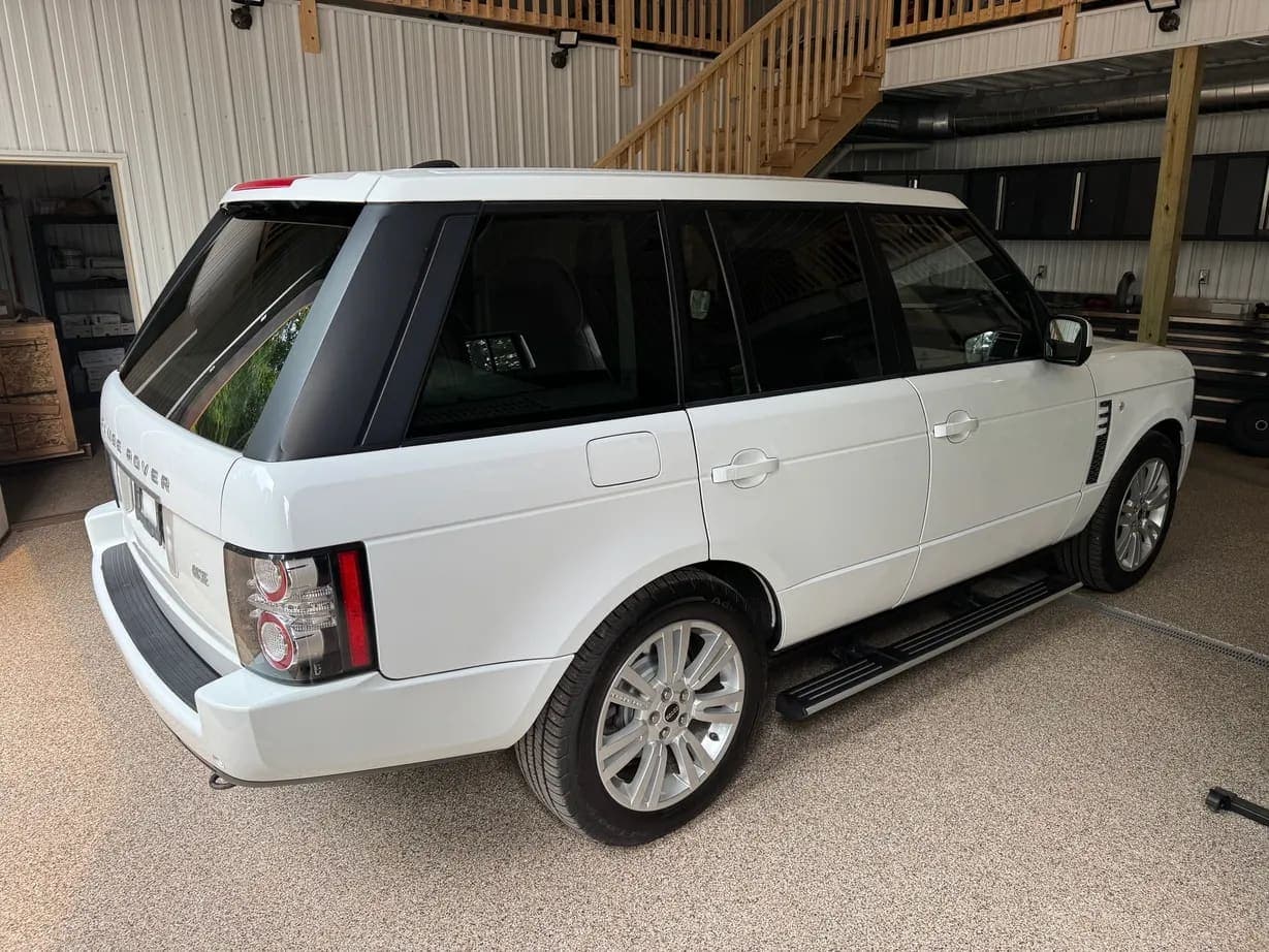 2012 Land Rover Range Rover HSE Luxury, view