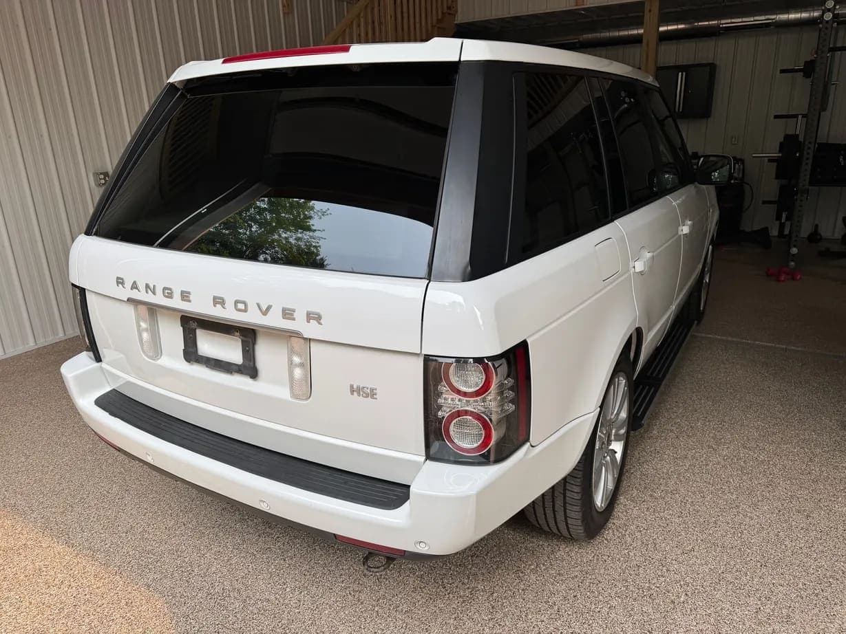 2012 Land Rover Range Rover HSE Luxury, view
