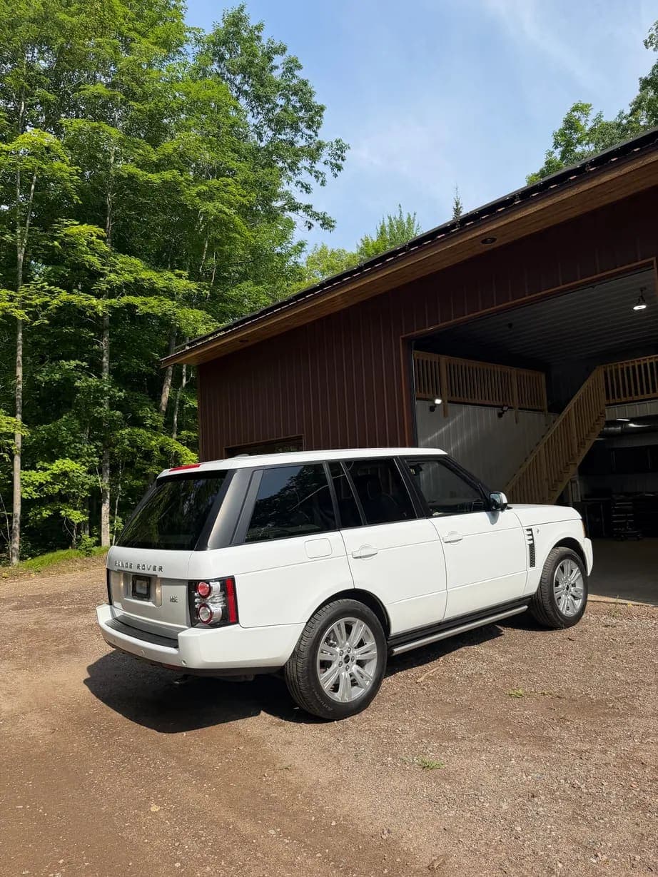 2012 Land Rover Range Rover HSE Luxury, view