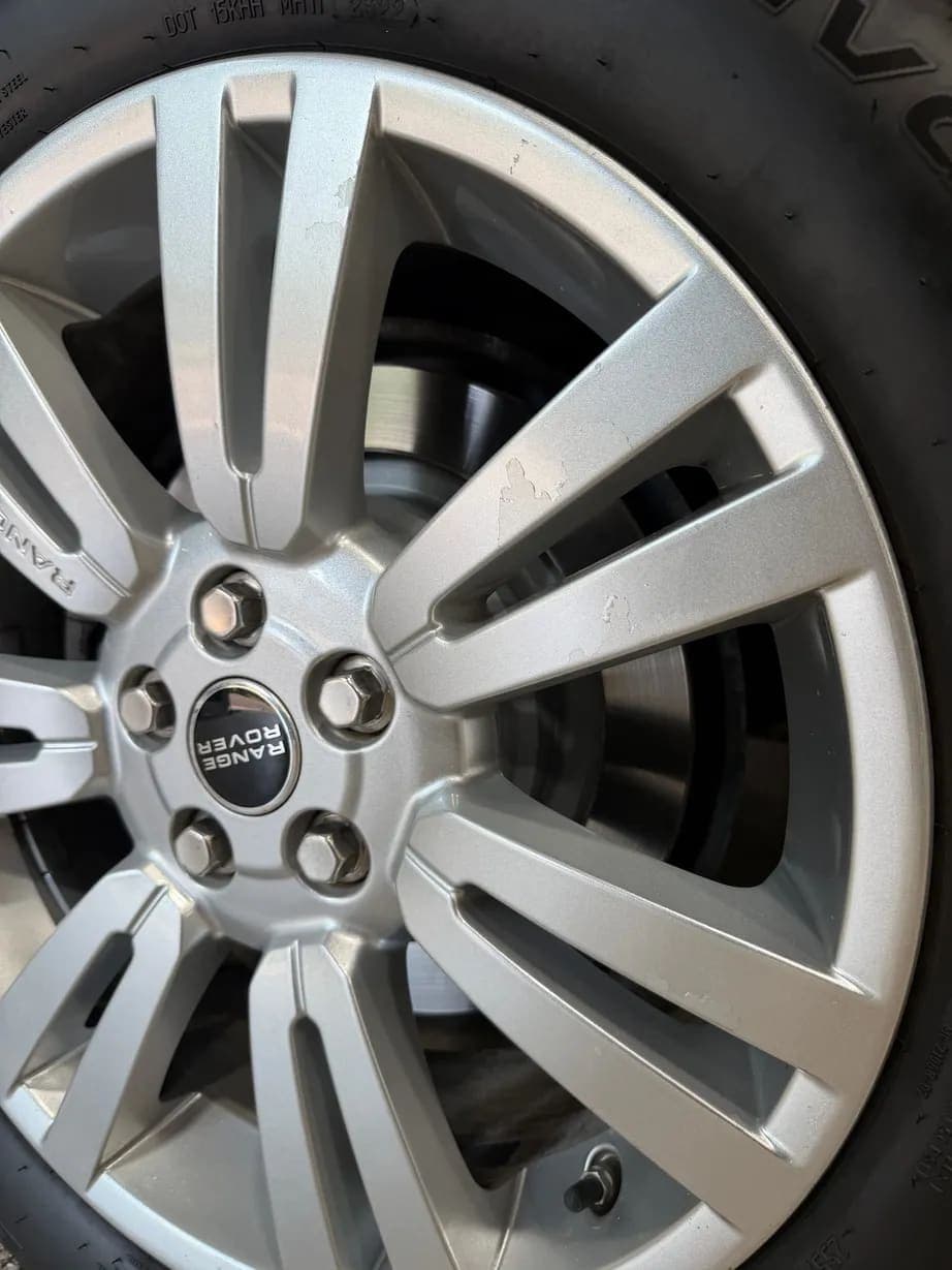 2012 Land Rover Range Rover HSE Luxury, view
