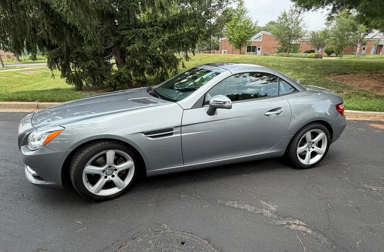 2013 Mercedes-Benz SLK250, view