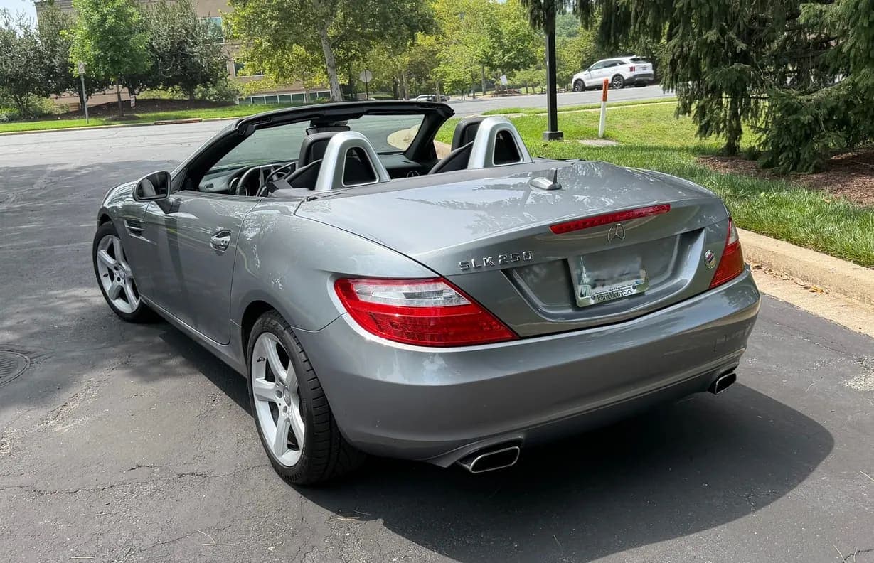 2013 Mercedes-Benz SLK250, view