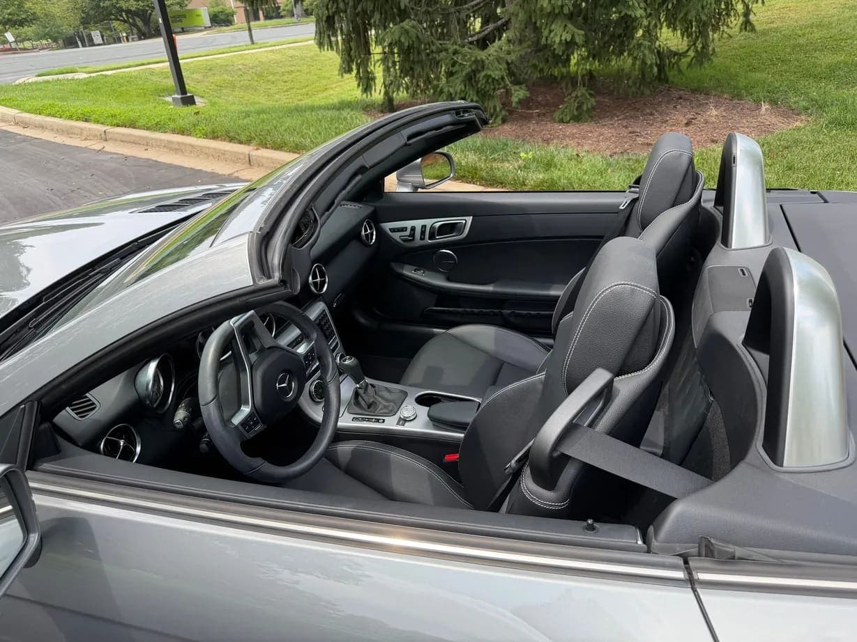 2013 Mercedes-Benz SLK250, view