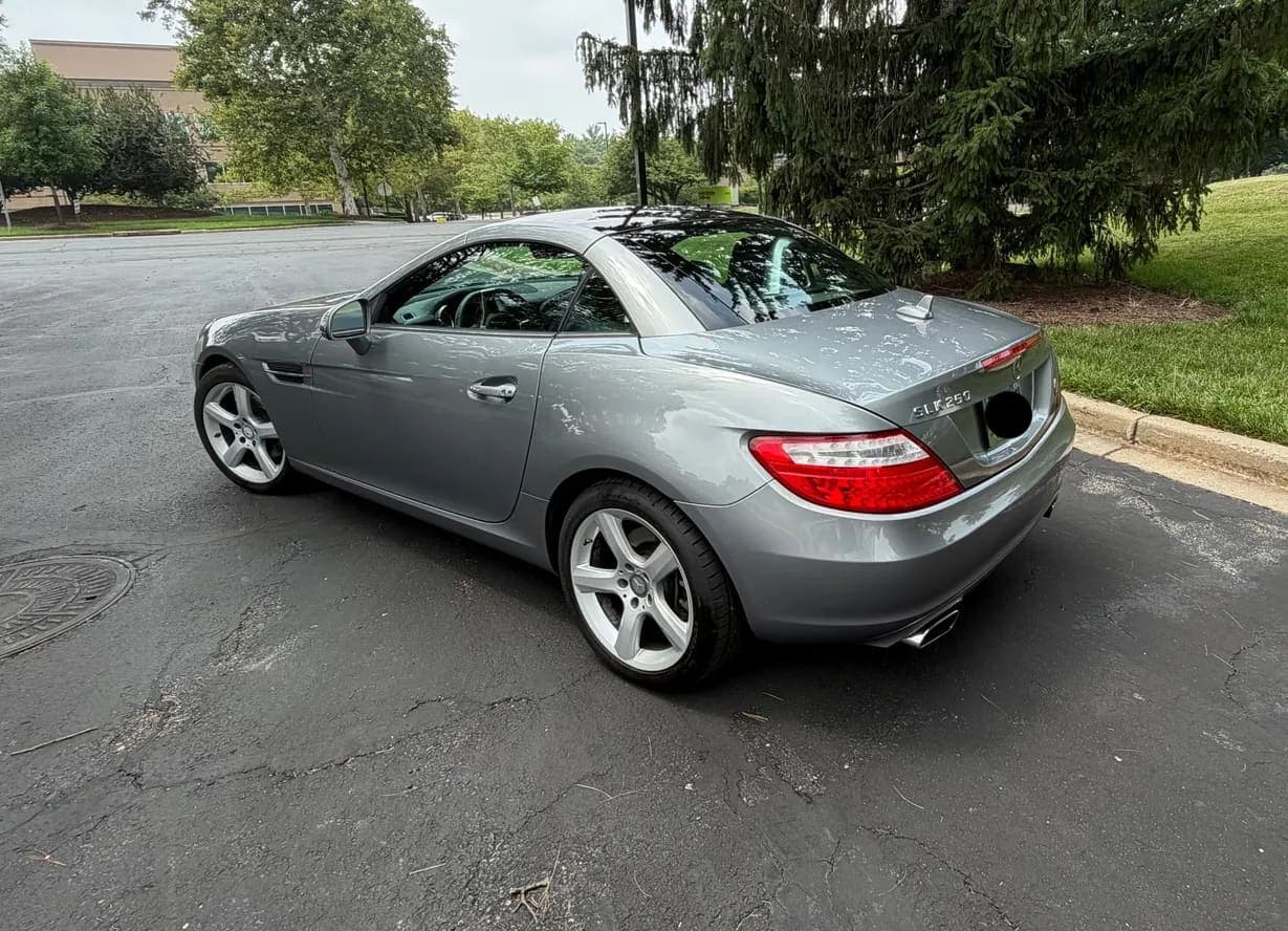 2013 Mercedes-Benz SLK250, view