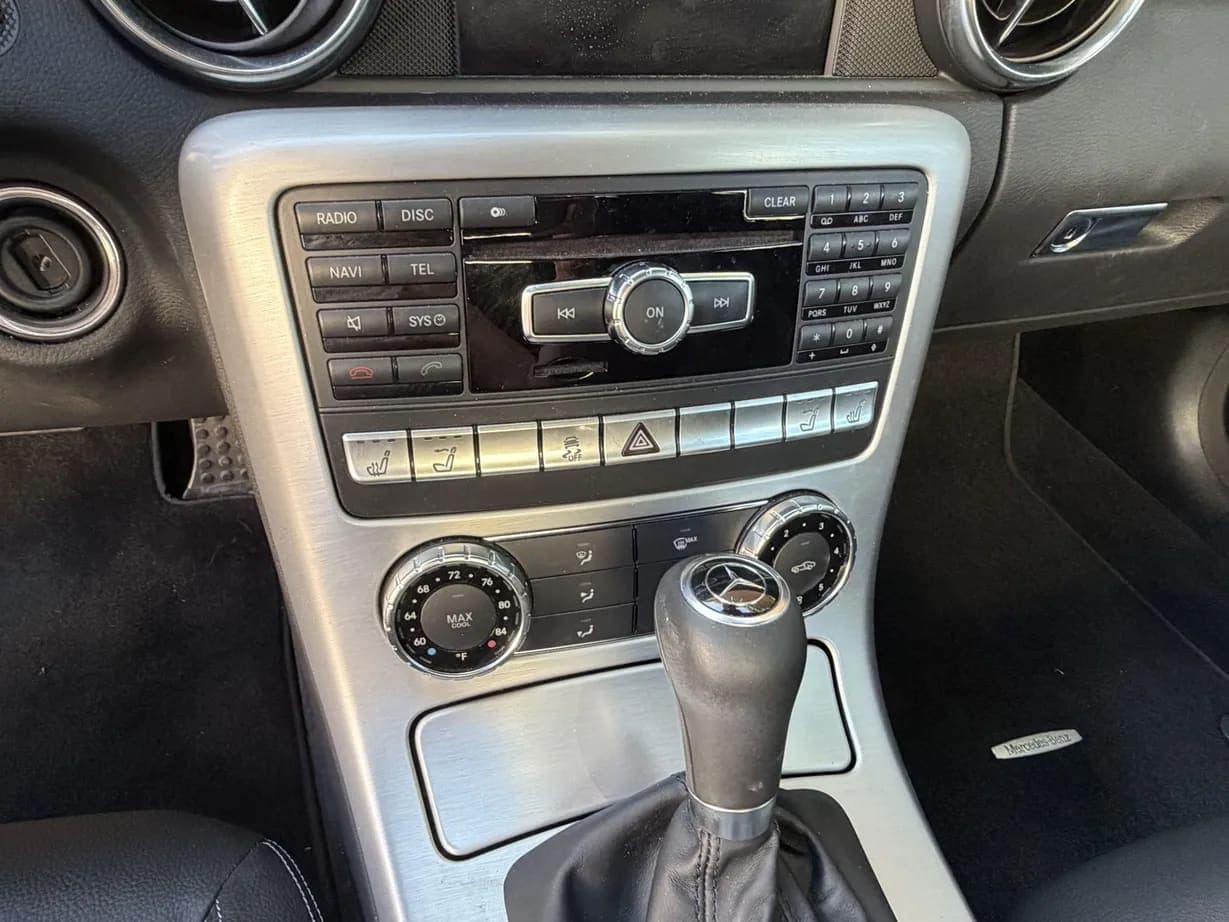 2013 Mercedes-Benz SLK250, view