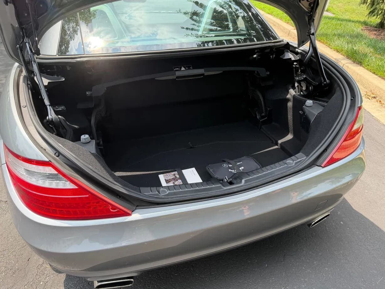 2013 Mercedes-Benz SLK250, view
