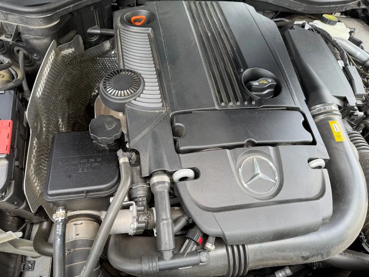 2013 Mercedes-Benz SLK250, view