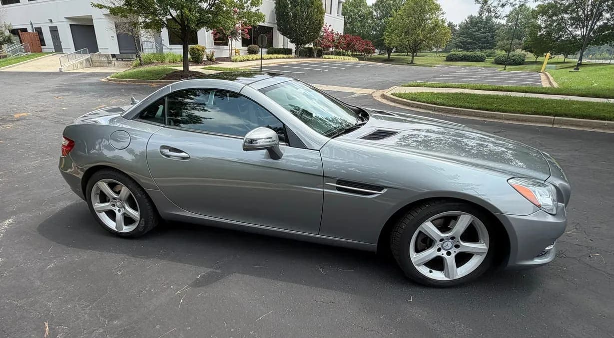 2013 Mercedes-Benz SLK250, view