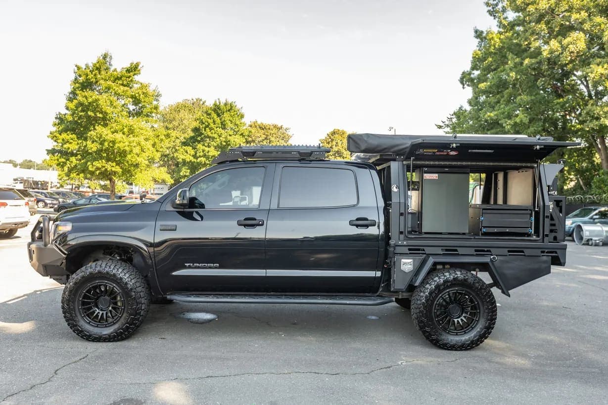 2018 Toyota Tundra SR5 CrewMax, view