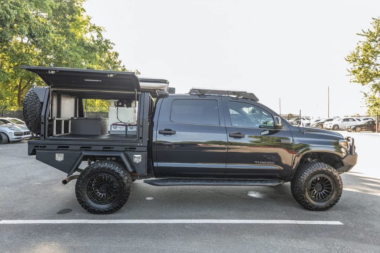 2018 Toyota Tundra SR5 CrewMax, view