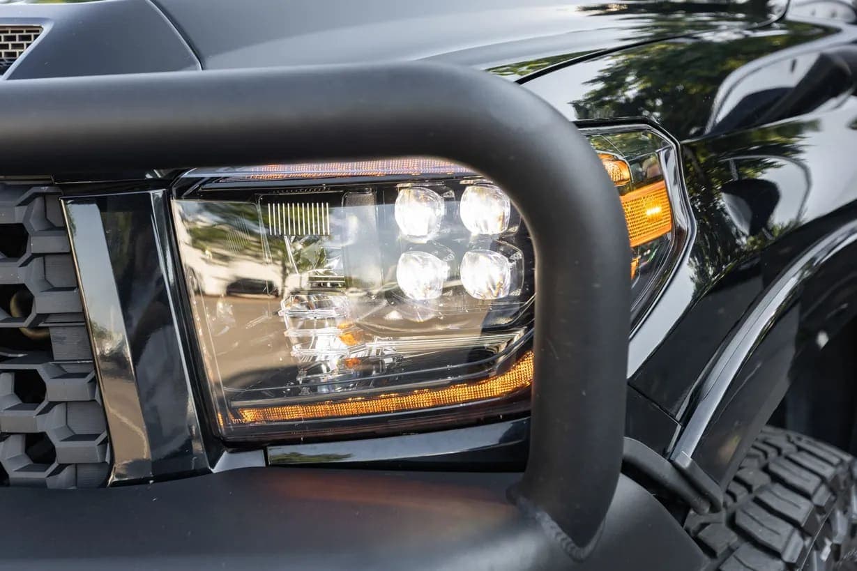 2018 Toyota Tundra SR5 CrewMax, view