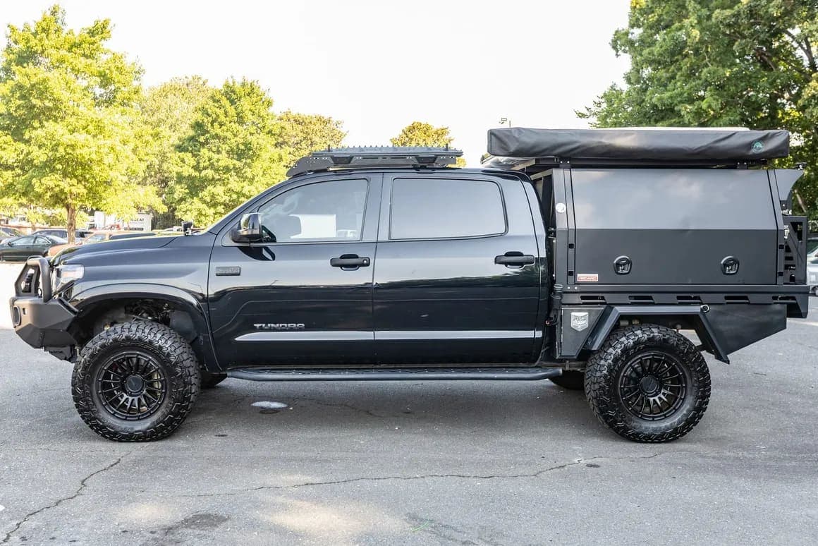 2018 Toyota Tundra SR5 CrewMax, view