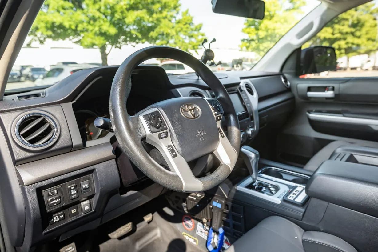 2018 Toyota Tundra SR5 CrewMax, view