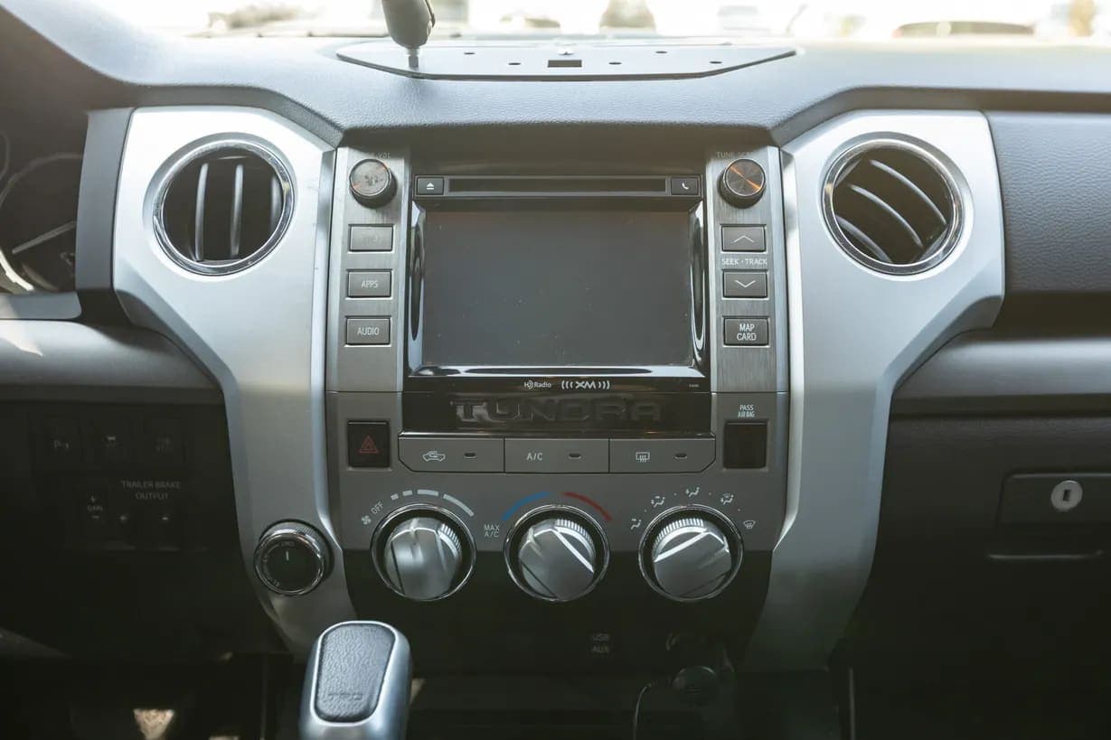 2018 Toyota Tundra SR5 CrewMax, view