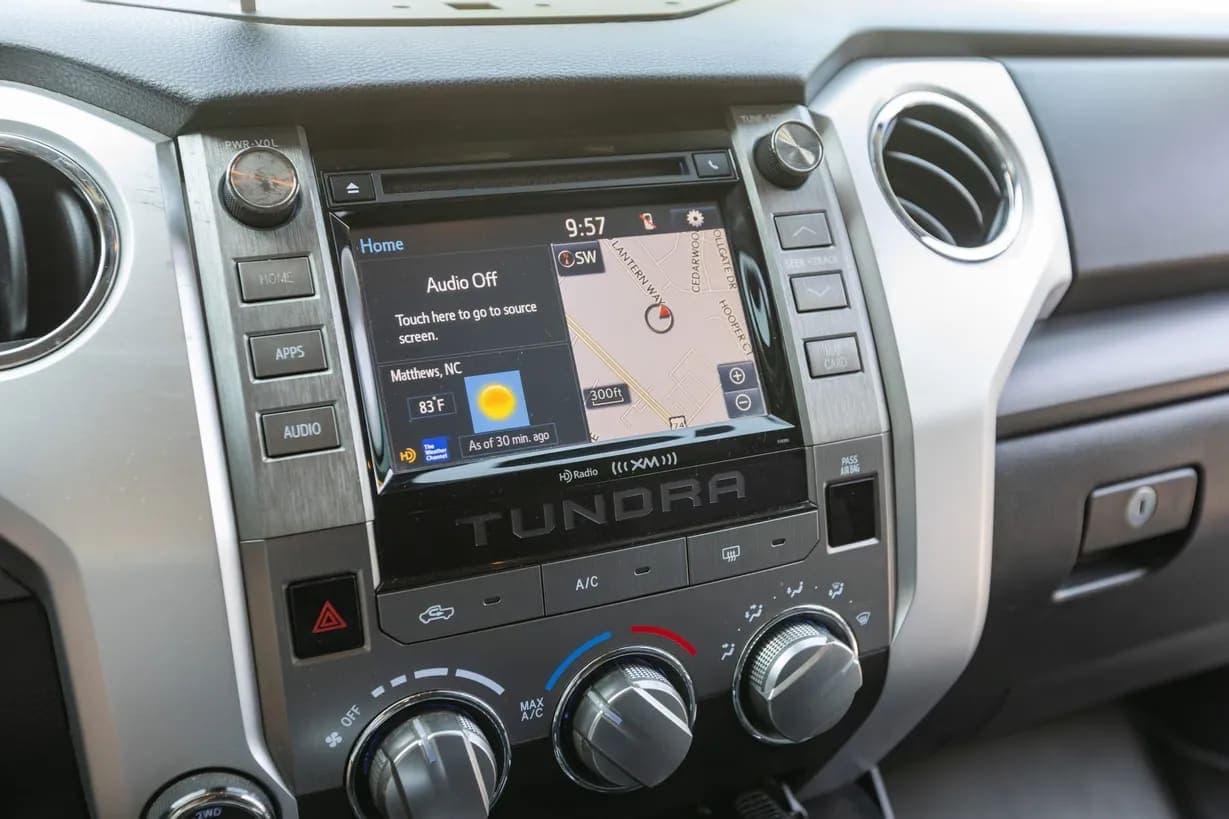 2018 Toyota Tundra SR5 CrewMax, view