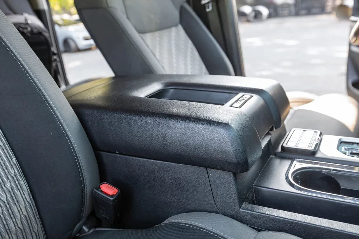 2018 Toyota Tundra SR5 CrewMax, view